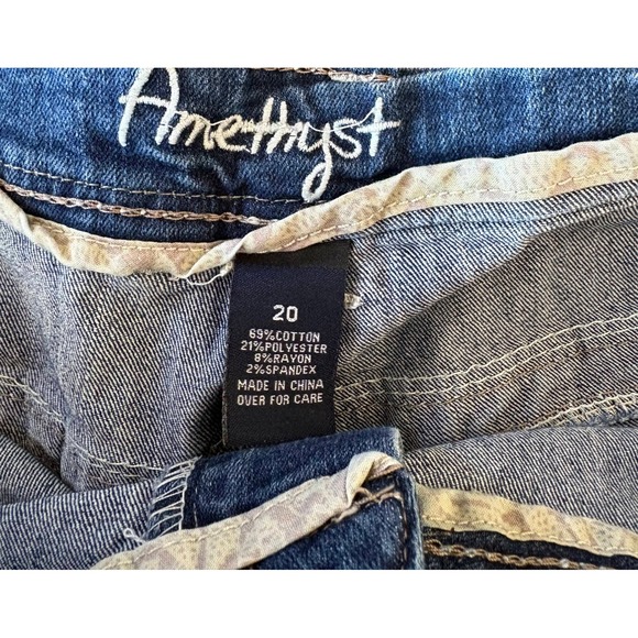 Vintage Y2K Amethyst Sammie Embroidered Denim Jean Shorts Festival Western Rodeo - Picture 3 of 3